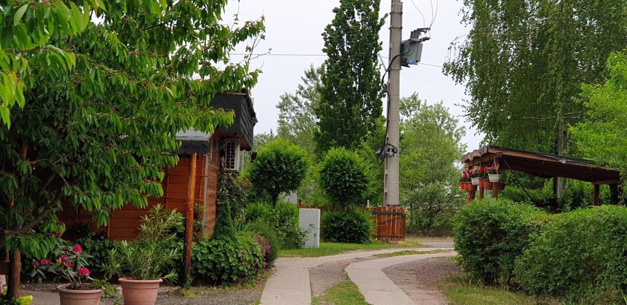 Dobo Tanya Villa Roszke Dış mekan fotoğraf
